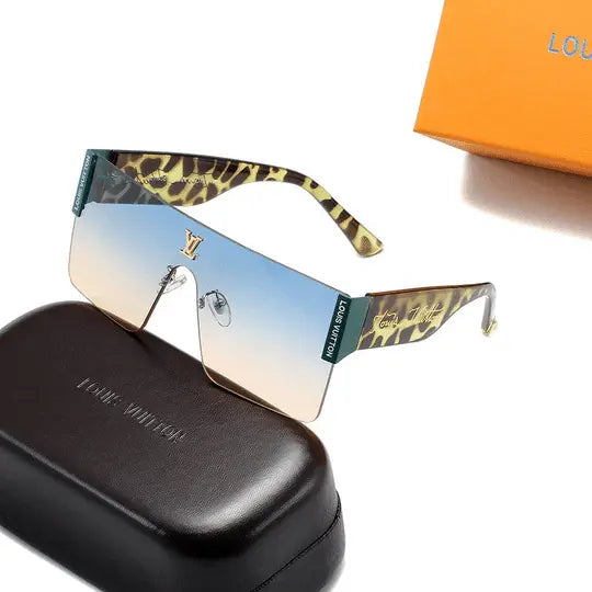 LV - Watermark Large Frame Sunglasses Metroutfits