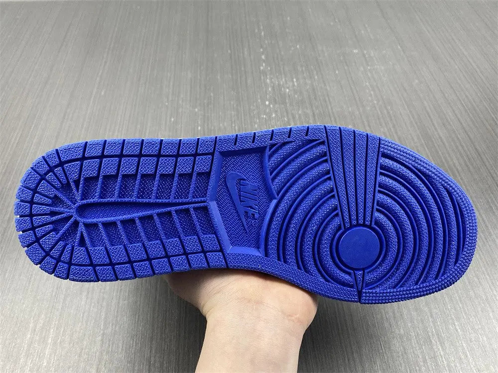 AIR JORDAN 1 RETRO HIGH OG “Patent Royal” My Store