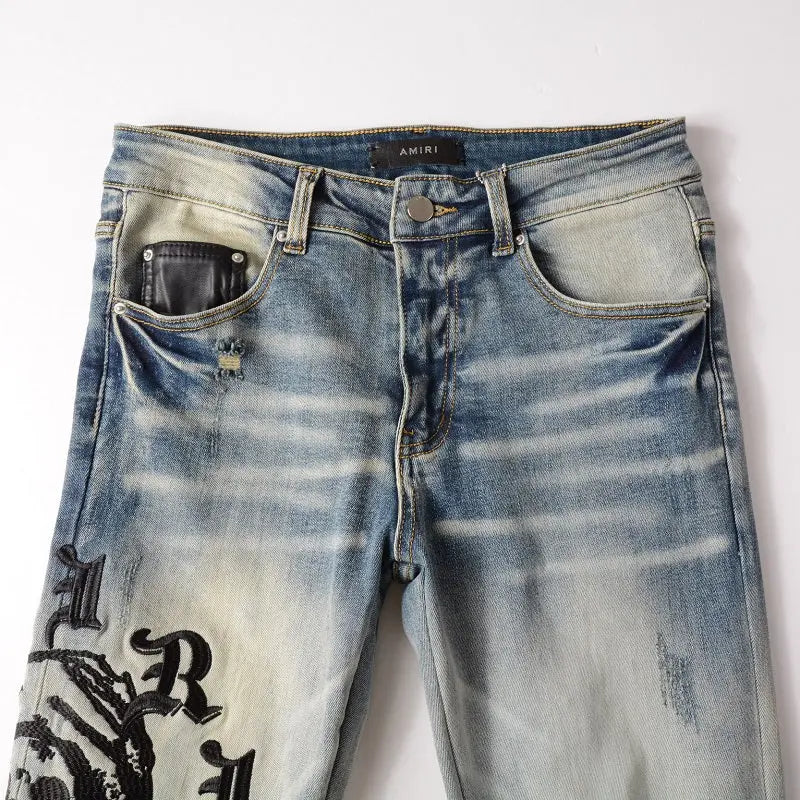 AMIRI - JEANS Metroutfits