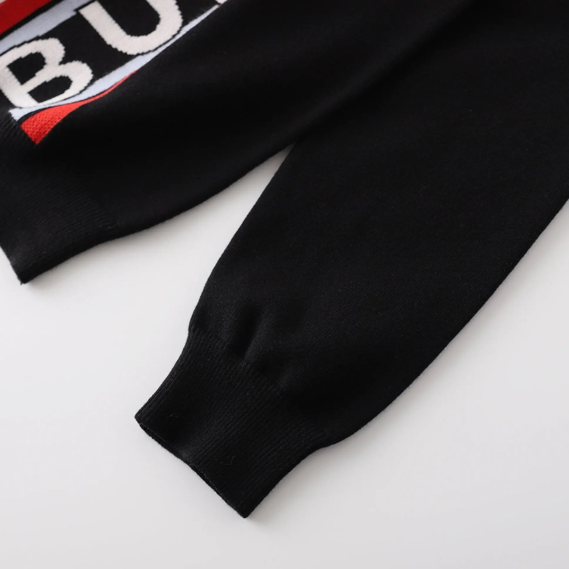 BURBERRY - SWEATSHIRT Metroutfits