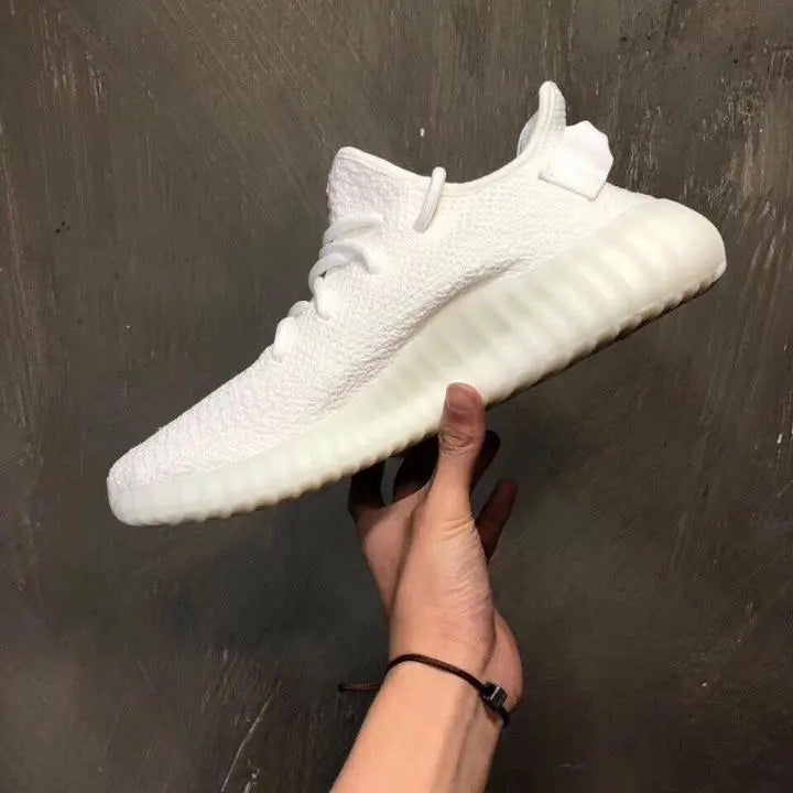 ADIDAS - YEEZY 350 - https://treadfitpro.com/