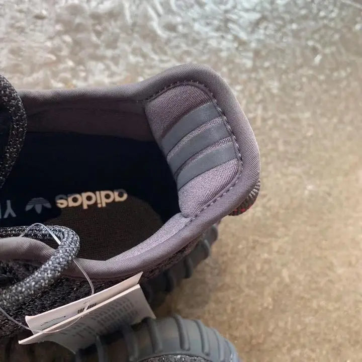 ADIDAS - YEEZY 350 - https://treadfitpro.com/