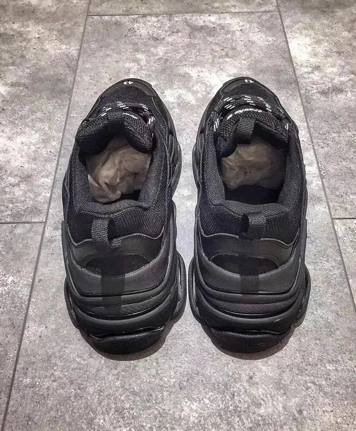 BALENCIAGA - TRIPLE S WOMEN’S - https://treadfitpro.com/