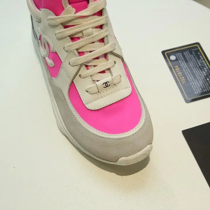 CHANEL - SNEAKER FEMME - https://treadfitpro.com/