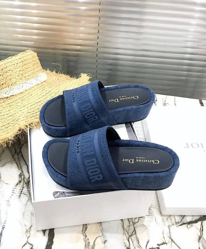 CHRISTIAN DIOR - SANDALES FEMME - https://treadfitpro.com/