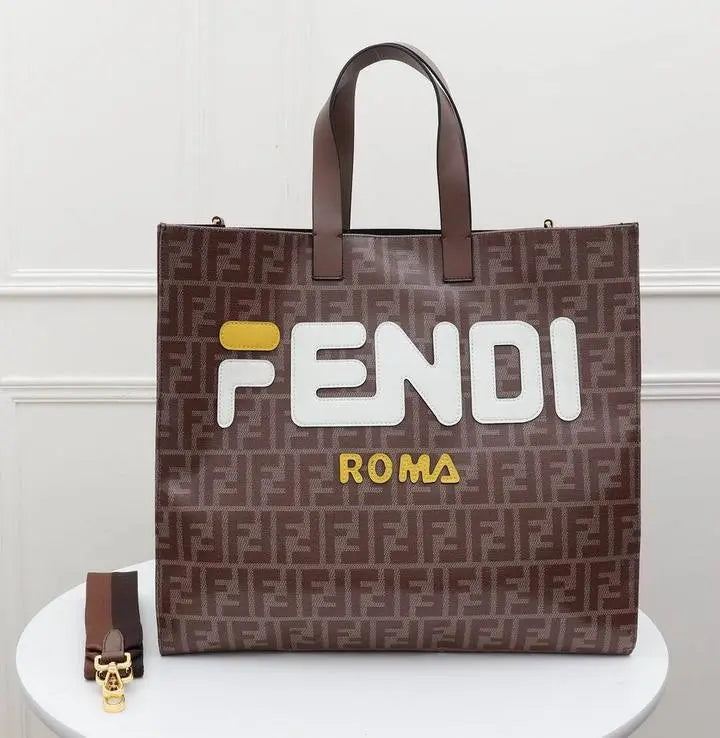 FENDI - TOTE BAG - https://treadfitpro.com/