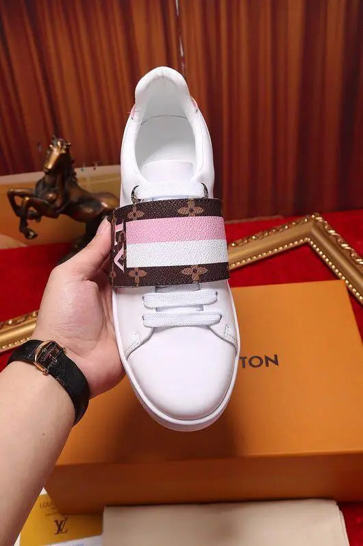 LOUIS VUITTON - SNEAKER - https://treadfitpro.com/