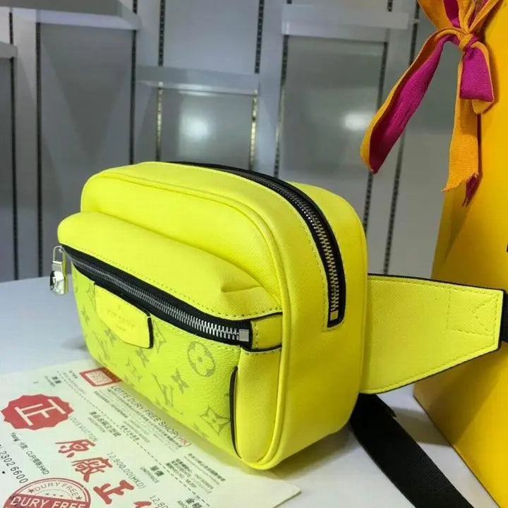 LOUIS VUITTON - WAIST BAG - https://treadfitpro.com/
