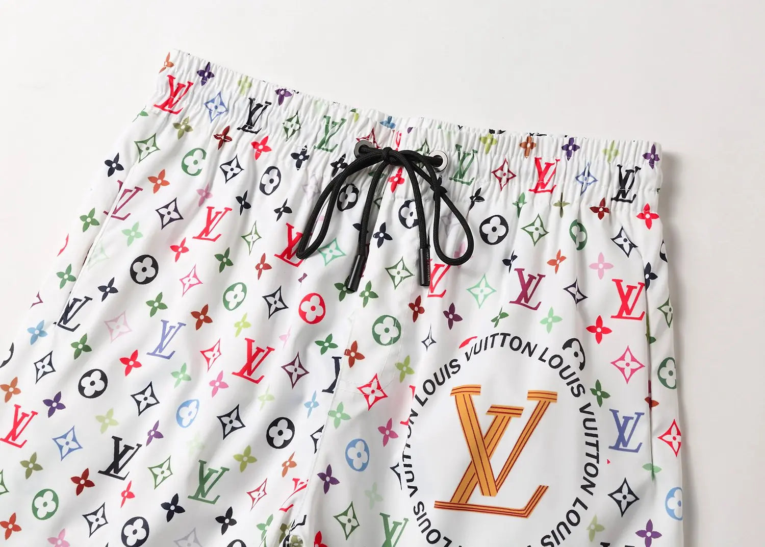 LOUIS VUITTTON - SHORT - https://treadfitpro.com/
