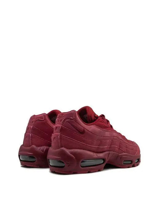 NIKE - AIRMAX 95 - https://treadfitpro.com/