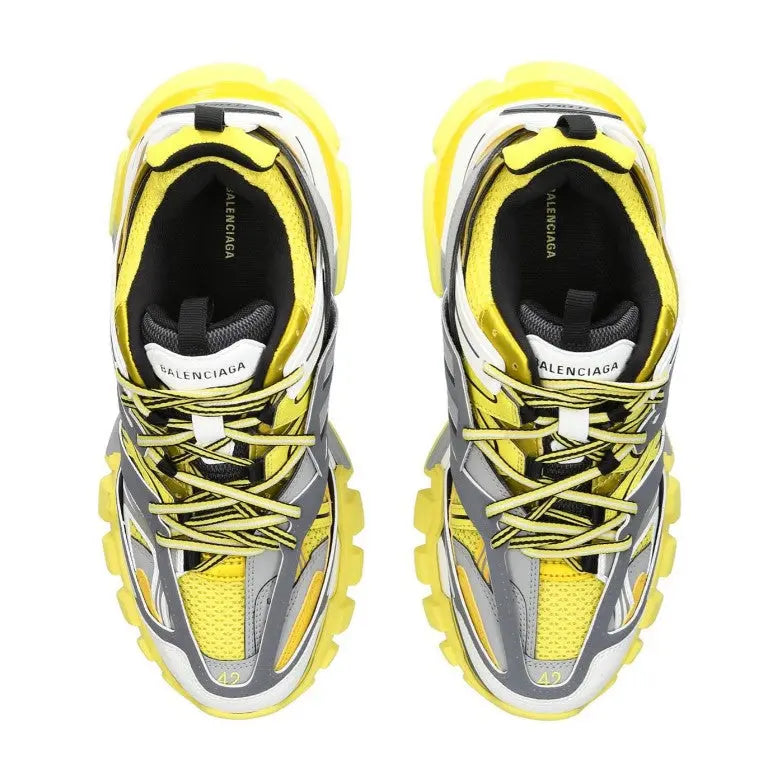 BALENCIAGA - SNEAKERS Metroutfits