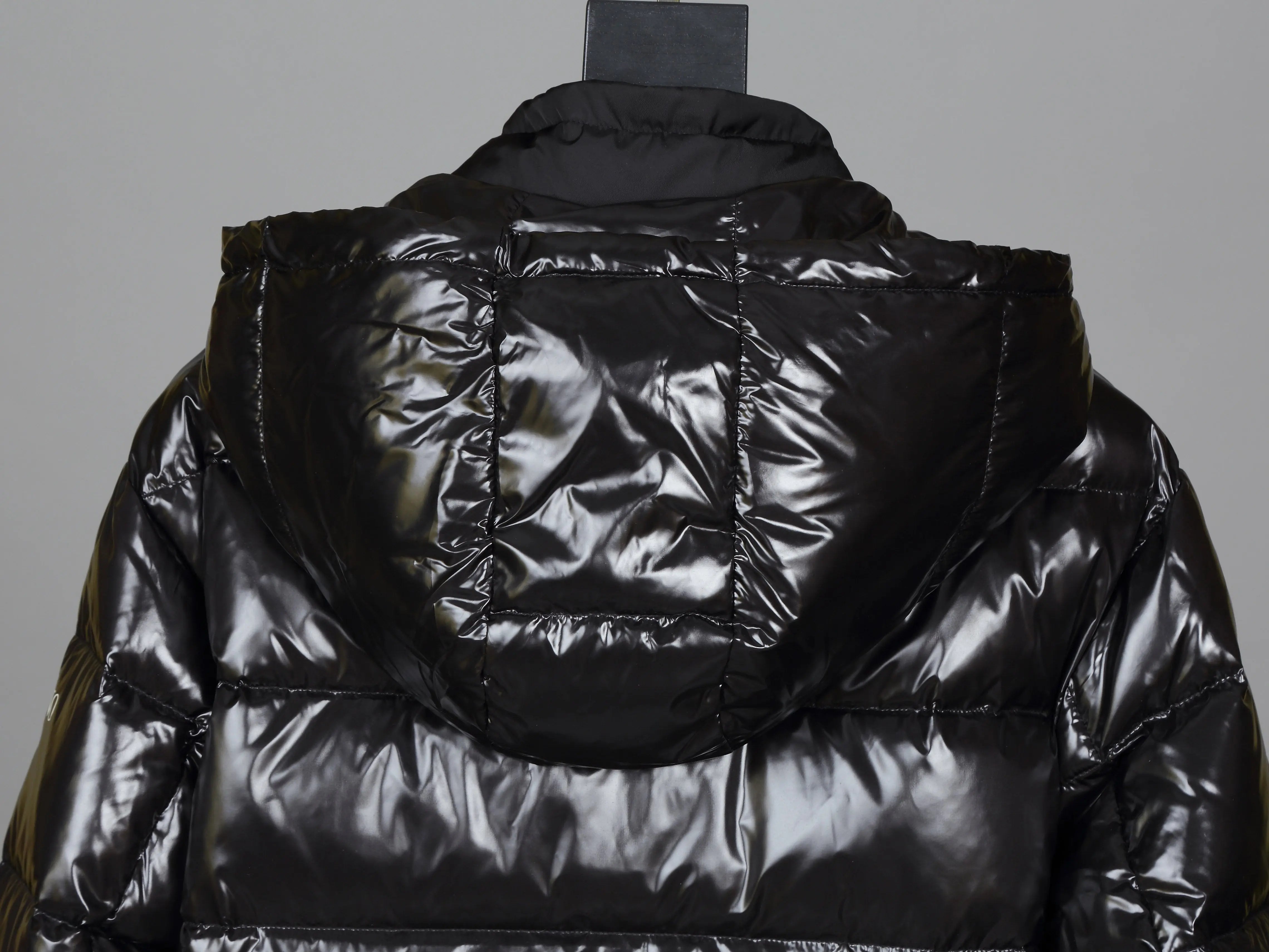 VALENTINO X MONCLER - JACKET - https://treadfitpro.com/