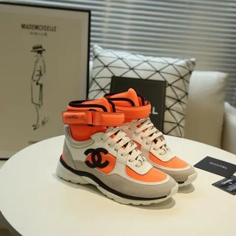 CHANEL - SNEAKER Metroutfits