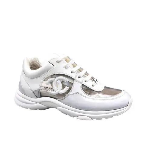 CHANEL - SNEAKER Metroutfits
