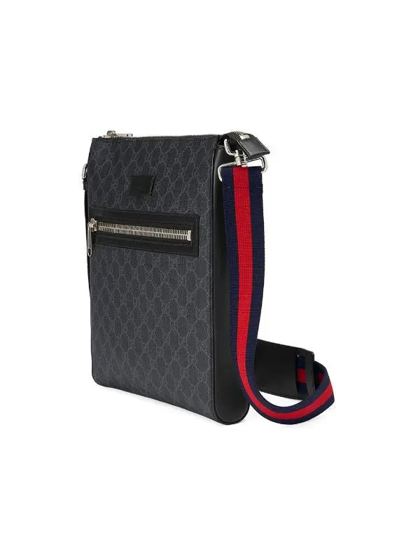 GUCCI - Black GG Messenger Bag Metroutfits