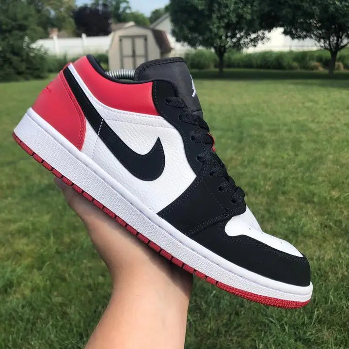 NIKE - AIR JORDAN 1 My Store