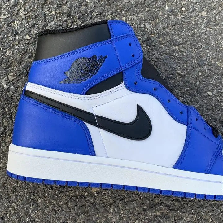 NIKE - AIR JORDAN 1 Metroutfits
